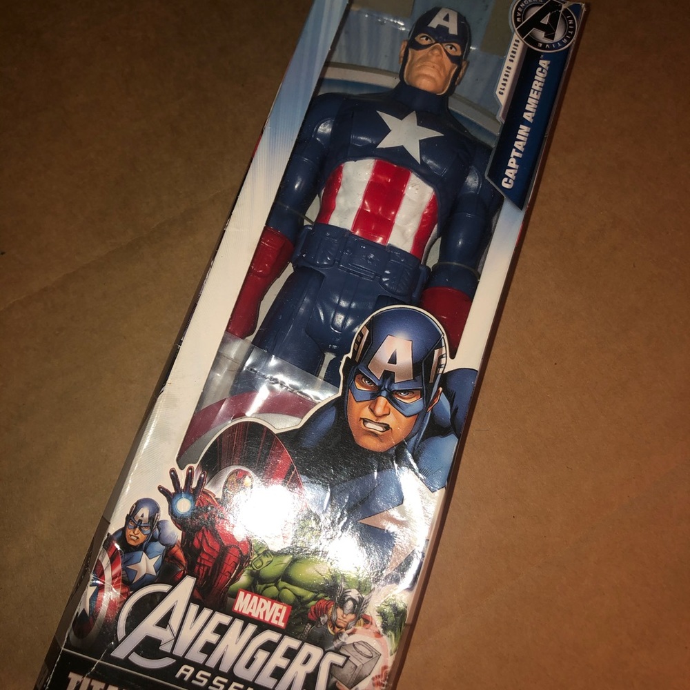 Captain America Figurine